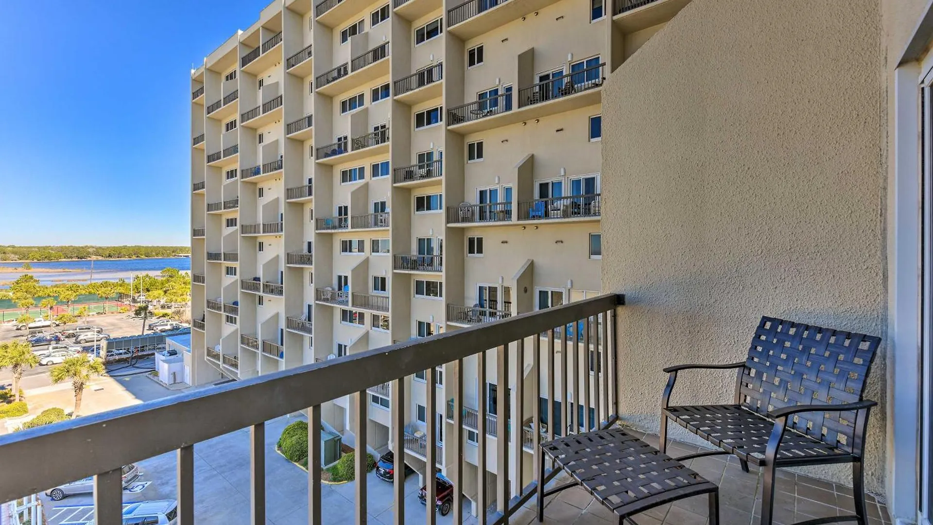 Panama City Beachfront Condo, Near Pier Park! 0*, Panama City Beach